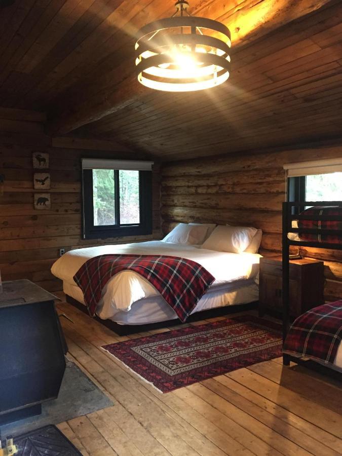 Chute Lake Lodge Naramata Exterior foto